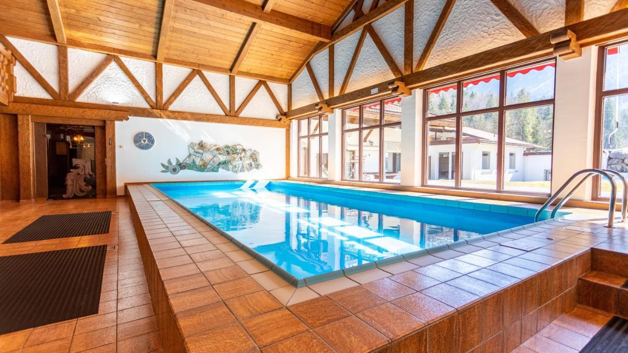 Aktivhotel & Gasthof Schmelz Ihr Urlaubs Hotel In Inzell Mit Wellness Hallenbad, Alpensauna & Dampfbad Luaran gambar
