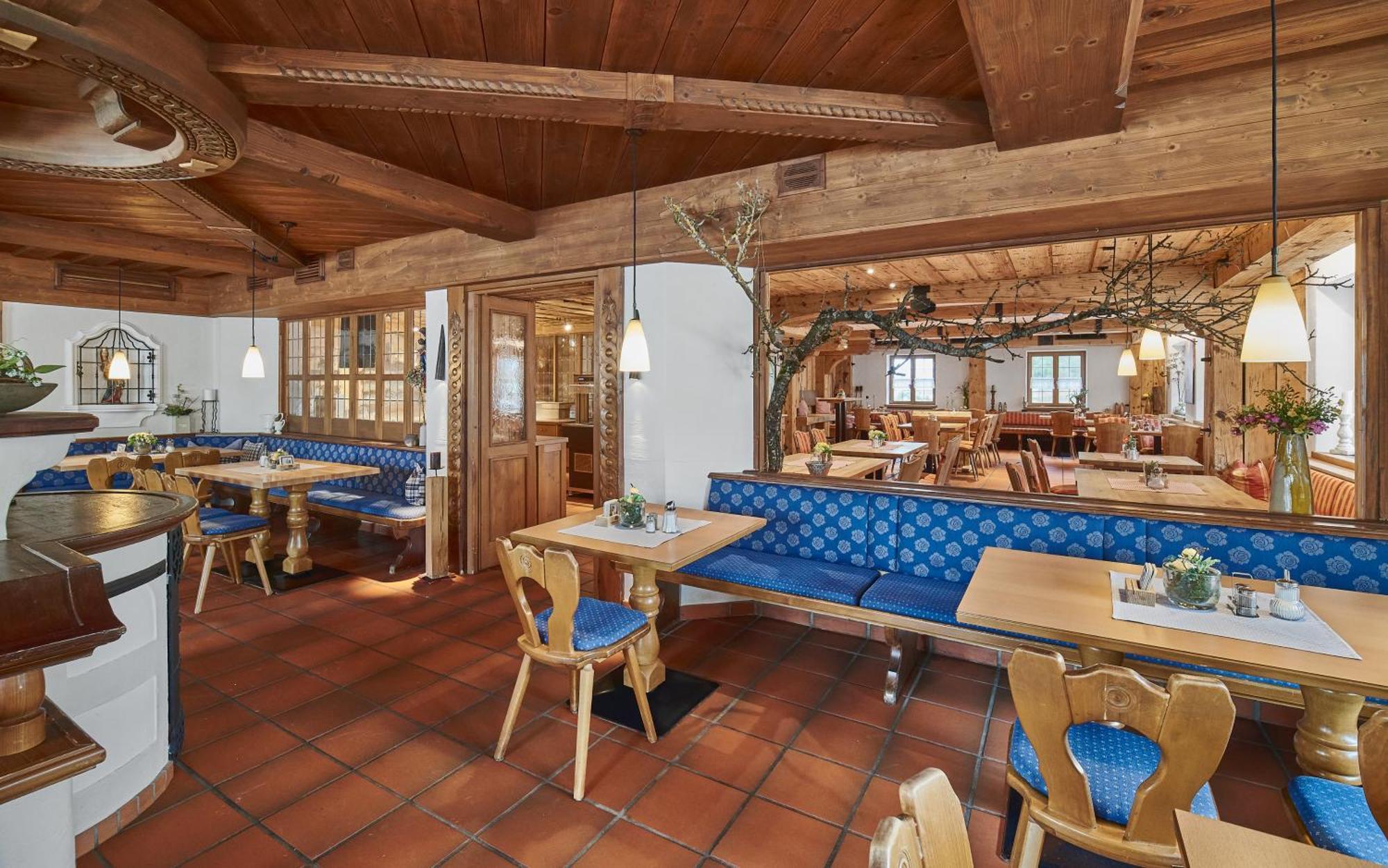 Aktivhotel & Gasthof Schmelz Ihr Urlaubs Hotel In Inzell Mit Wellness Hallenbad, Alpensauna & Dampfbad Luaran gambar