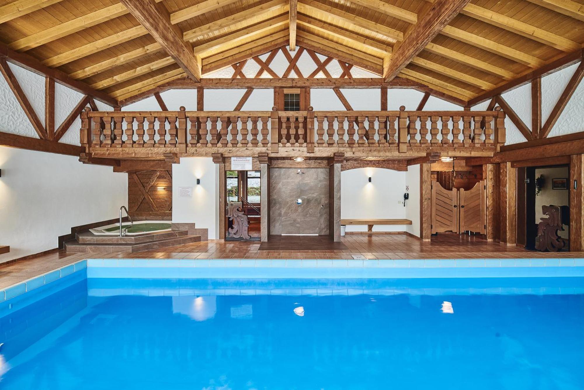 Aktivhotel & Gasthof Schmelz Ihr Urlaubs Hotel In Inzell Mit Wellness Hallenbad, Alpensauna & Dampfbad Luaran gambar