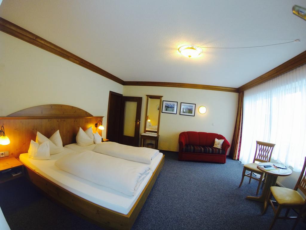 Aktivhotel & Gasthof Schmelz Ihr Urlaubs Hotel In Inzell Mit Wellness Hallenbad, Alpensauna & Dampfbad Luaran gambar