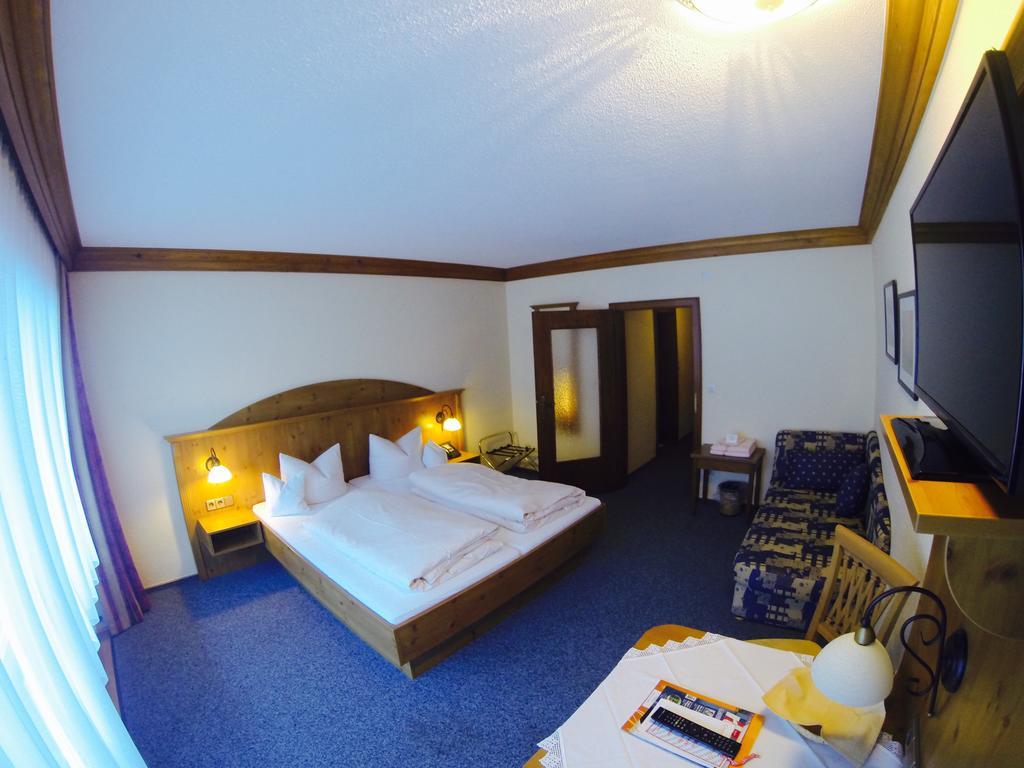 Aktivhotel & Gasthof Schmelz Ihr Urlaubs Hotel In Inzell Mit Wellness Hallenbad, Alpensauna & Dampfbad Luaran gambar